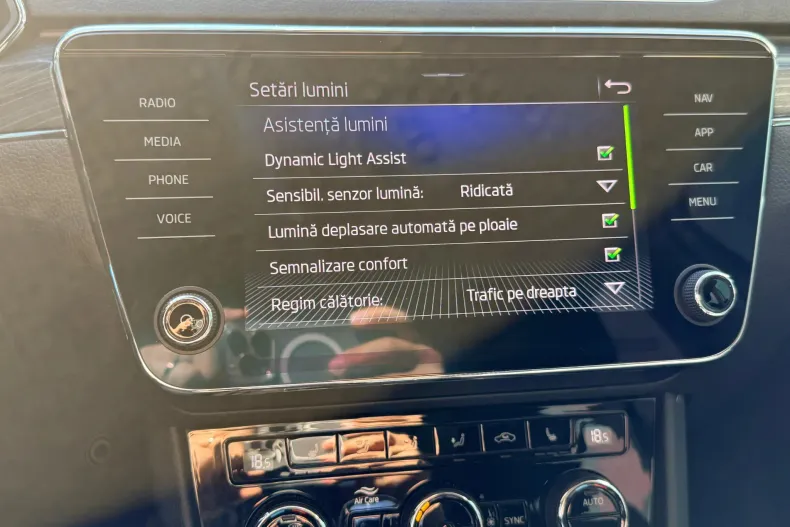 Skoda Superb din 2023 cu 67.045 km - oferta SKO131543 - foto 15