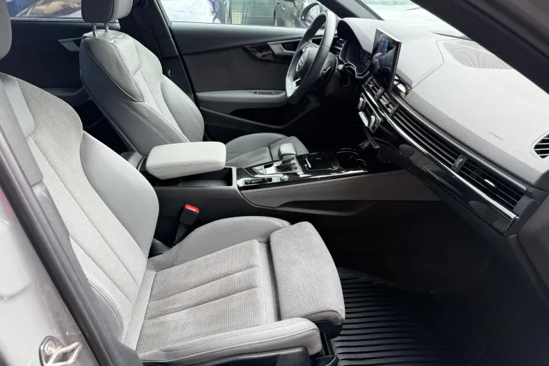 Audi A4 din 2021 cu 54.210 km - oferta AUD131544 - foto 11