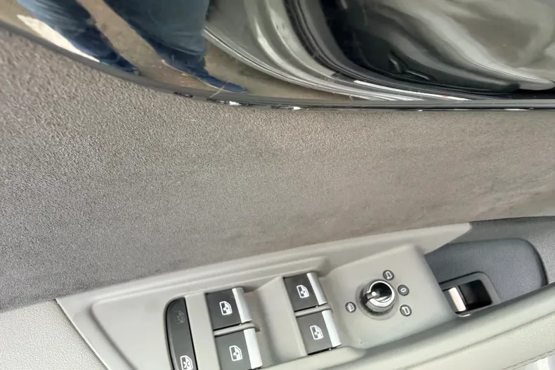 Audi A4 din 2021 cu 54.210 km - oferta AUD131544 - foto 12