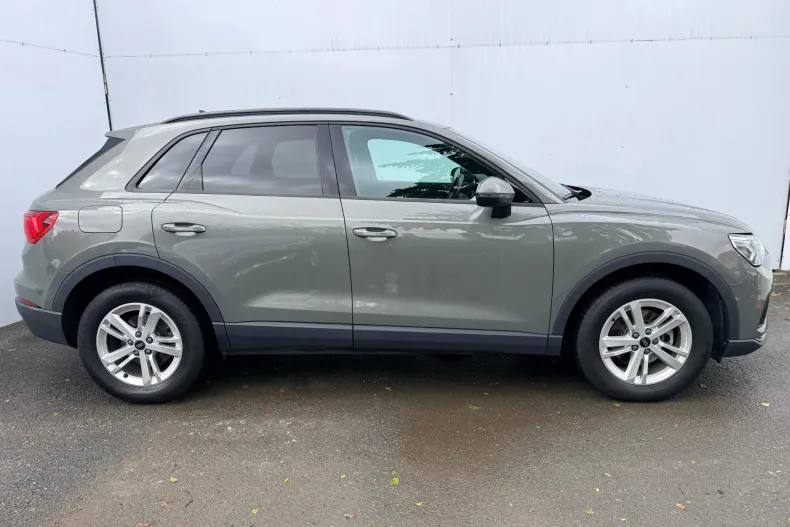 Audi Q3 din 2022 cu 76.443 km - oferta AUD131545 - foto 2