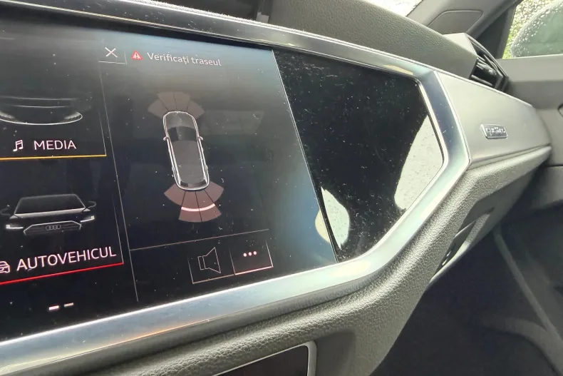 Audi Q3 din 2022 cu 76.443 km - oferta AUD131545 - foto 18