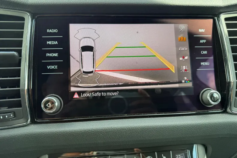 Skoda Kodiaq din 2021 cu 75.315 km - oferta SKO131546 - foto 25