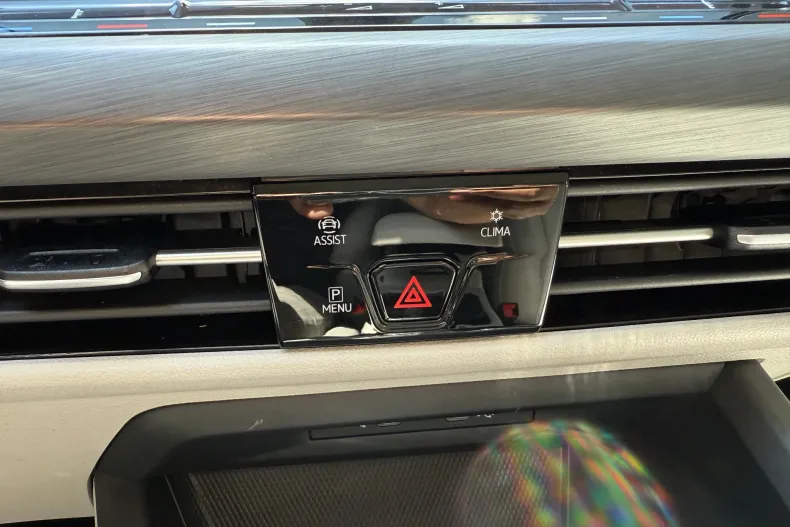 Volkswagen Golf din 2021 cu 51.859 km - oferta VOL131551 - foto 18