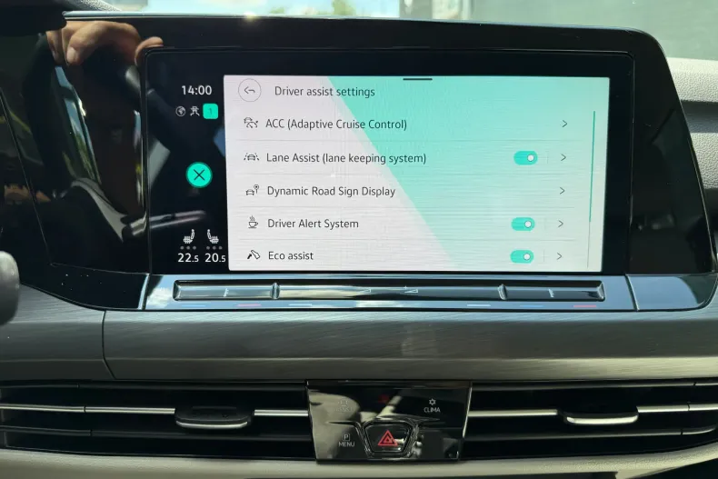 Volkswagen Golf din 2021 cu 51.859 km - oferta VOL131551 - foto 23