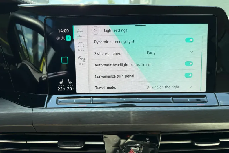 Volkswagen Golf din 2021 cu 51.859 km - oferta VOL131551 - foto 27