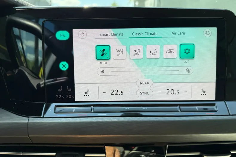 Volkswagen Golf din 2021 cu 51.859 km - oferta VOL131551 - foto 30