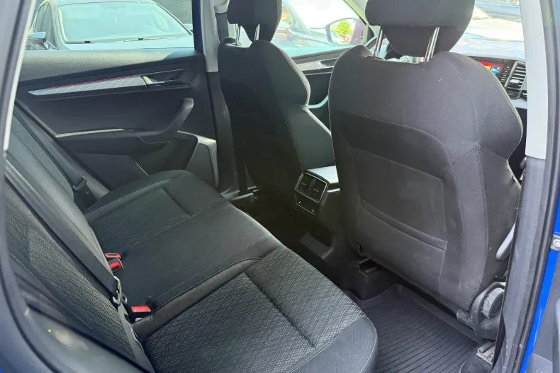 Skoda Karoq din 2024 cu 51.277 km - oferta SKO131554 - foto 10