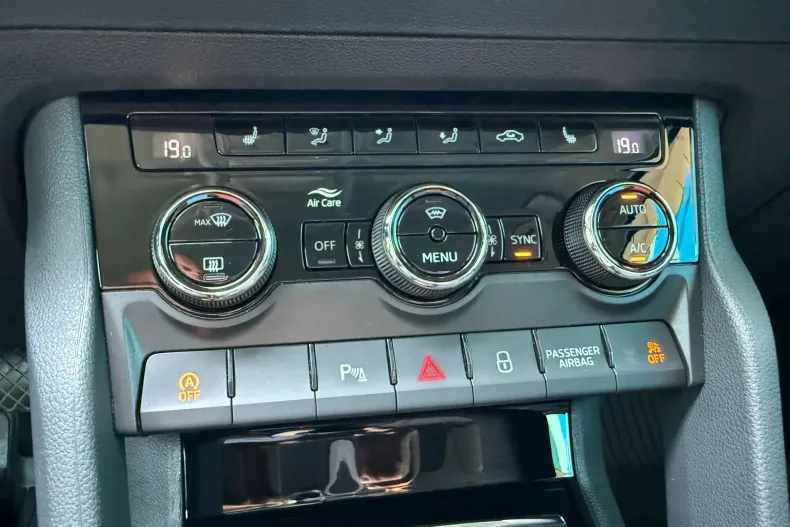 Skoda Karoq din 2024 cu 51.277 km - oferta SKO131554 - foto 18