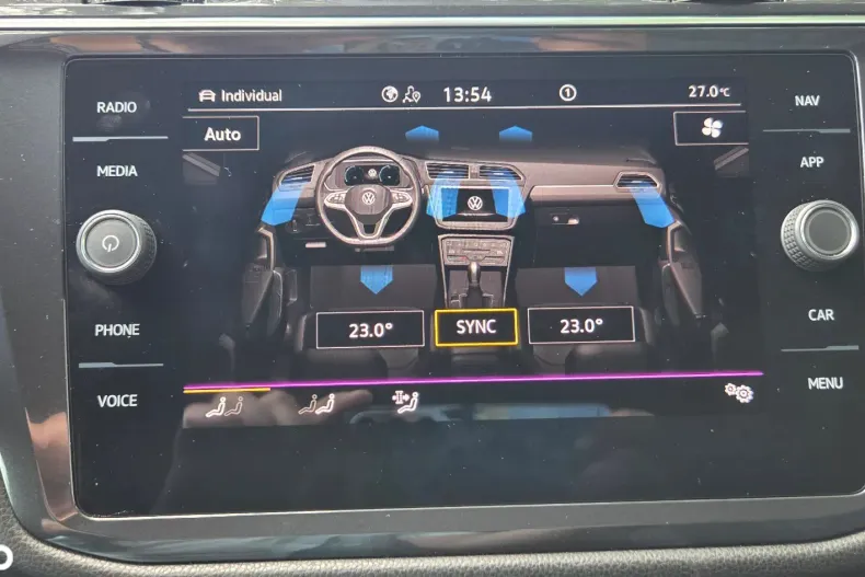 Volkswagen Tiguan din 2022 cu 89.350 km - oferta VOL131556 - foto 30