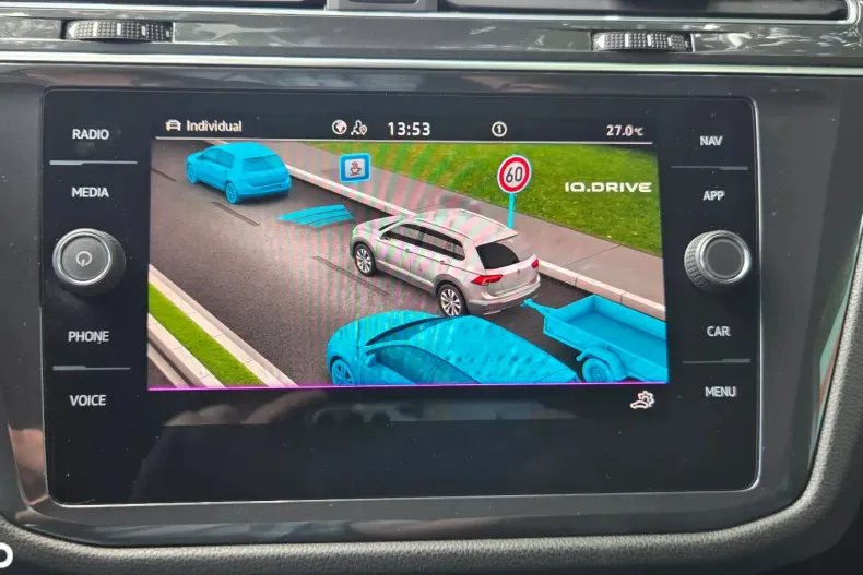 Volkswagen Tiguan din 2022 cu 89.350 km - oferta VOL131556 - foto 34