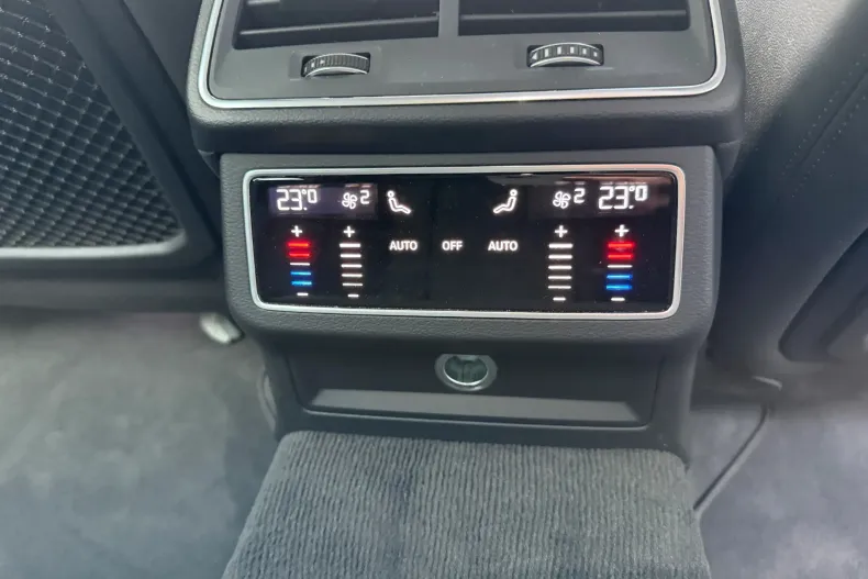 Audi A6 Allroad din 2020 cu 86.238 km - oferta AUD131557 - foto 9