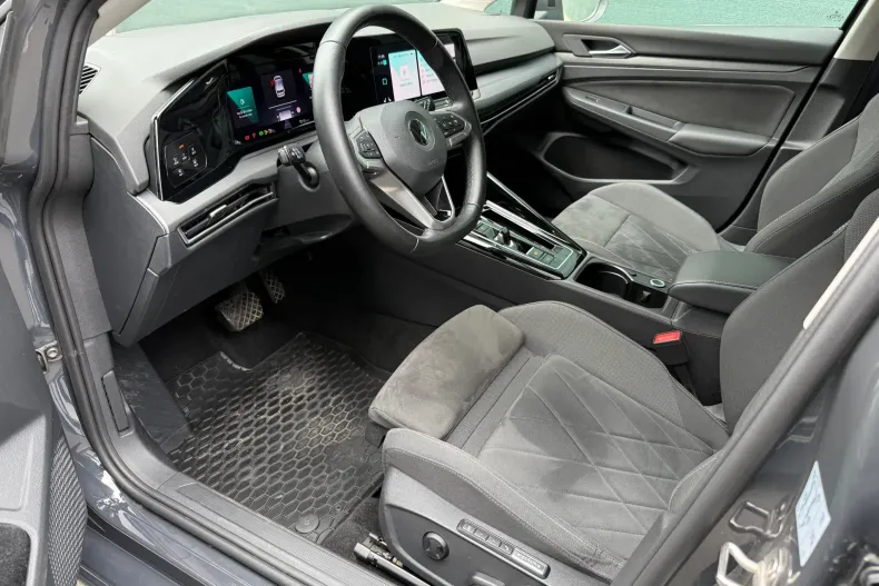 Volkswagen Golf din 2022 cu 58.636 km - oferta VOL131558 - foto 8