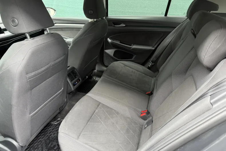 Volkswagen Golf din 2022 cu 58.636 km - oferta VOL131558 - foto 10