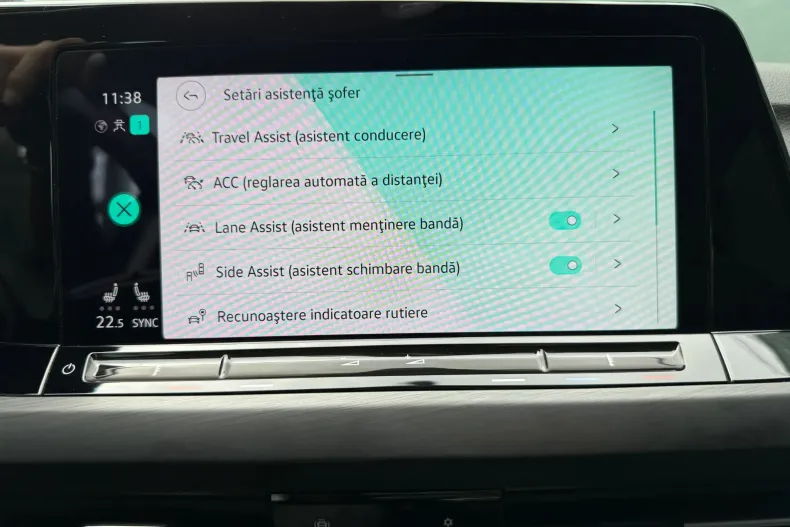 Volkswagen Golf din 2022 cu 58.636 km - oferta VOL131558 - foto 24