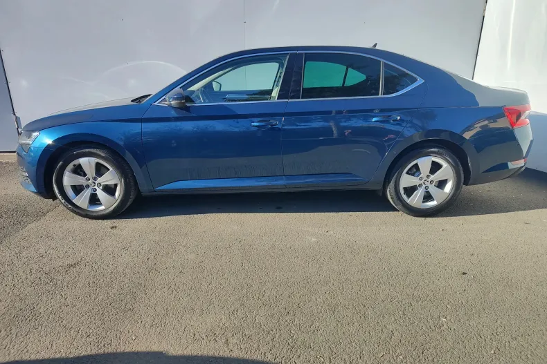 Skoda Superb din 2019 cu 72.819 km - oferta SKO131561 - foto 2