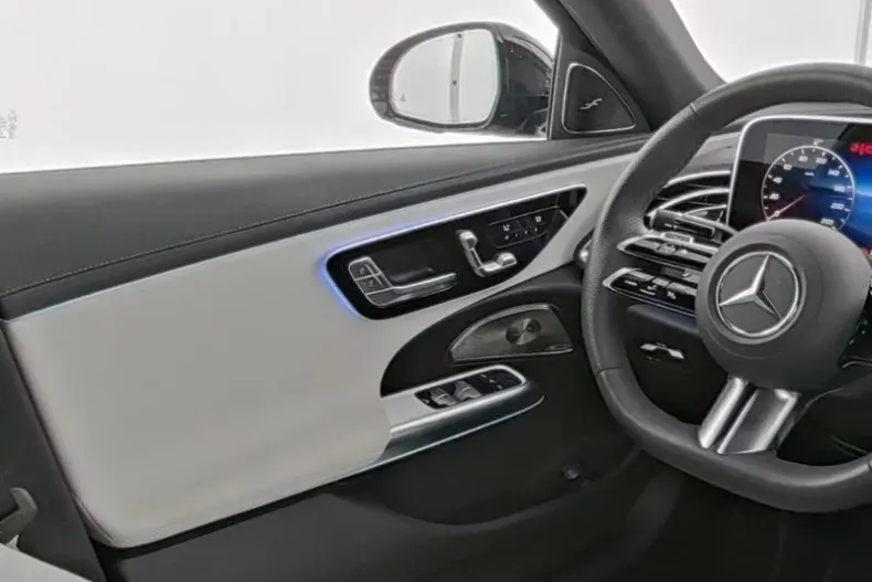 Mercedes-Benz E din 2024 cu 25.004 km - oferta MER131573 - foto 8