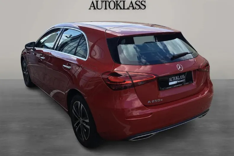 Mercedes-Benz A din 2023 cu 28.000 km - oferta MER131576 - foto 3