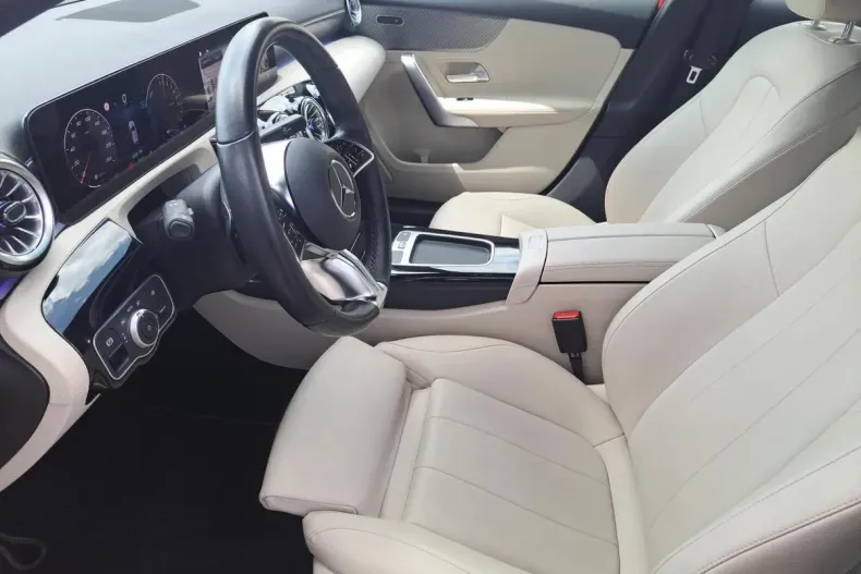 Mercedes-Benz A din 2023 cu 28.000 km - oferta MER131576 - foto 13