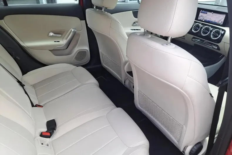 Mercedes-Benz A din 2023 cu 28.000 km - oferta MER131576 - foto 14