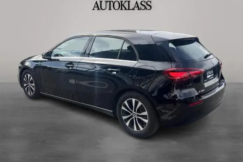 Mercedes-Benz A din 2024 cu 8.704 km - oferta MER131579 - foto 2