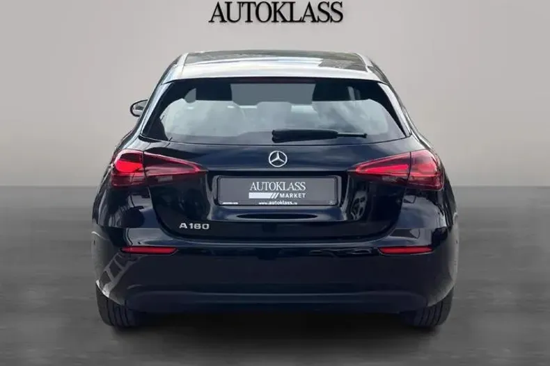 Mercedes-Benz A din 2024 cu 8.704 km - oferta MER131579 - foto 3