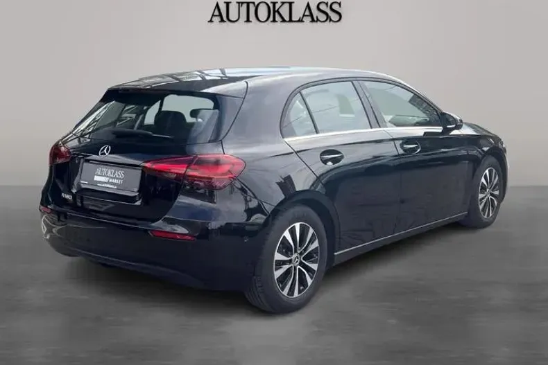 Mercedes-Benz A din 2024 cu 8.704 km - oferta MER131579 - foto 4