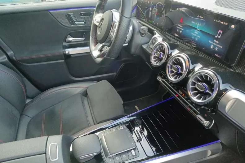 Mercedes-Benz EQB din 2023 cu 17.000 km - oferta MER131581 - foto 12