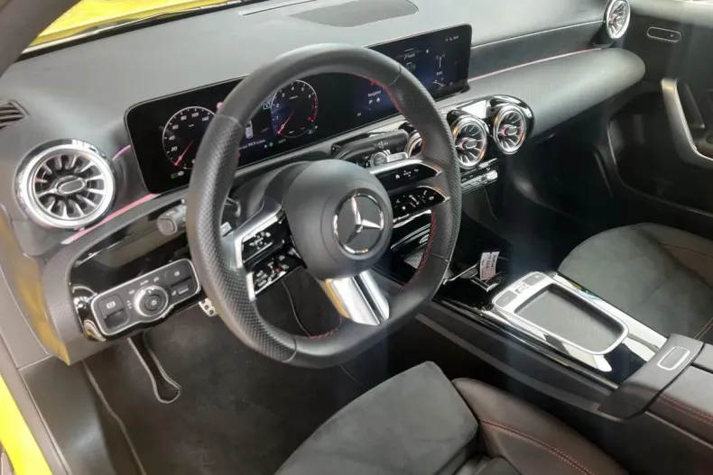 Mercedes-Benz A din 2023 cu 11.093 km - oferta MER131602 - foto 9