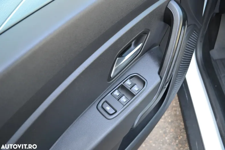 Dacia Duster din 2021 cu 144.447 km - oferta DAC131616 - foto 7