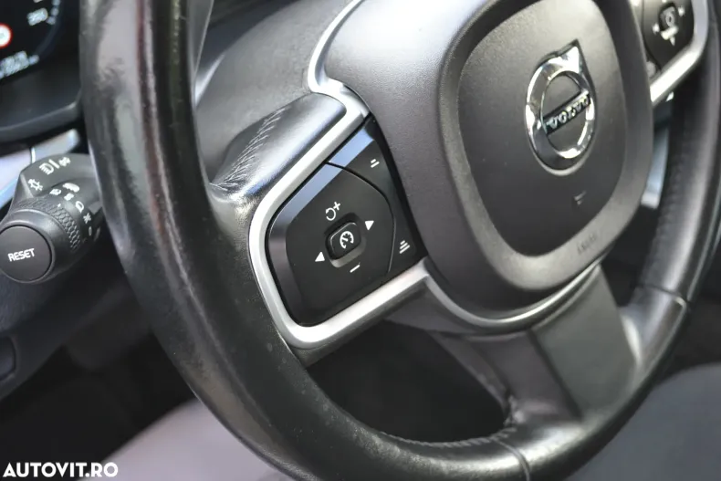 Volvo V60 din 2021 cu 139.178 km - oferta VOL131618 - foto 10
