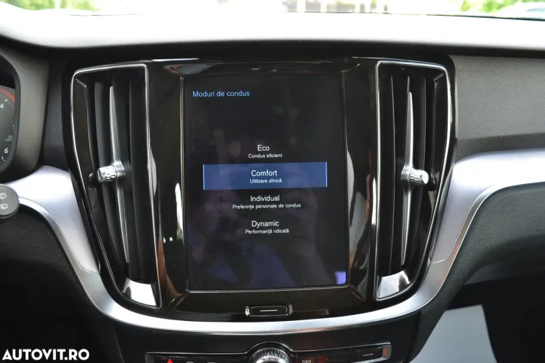 Volvo V60 din 2021 cu 139.178 km - oferta VOL131618 - foto 20