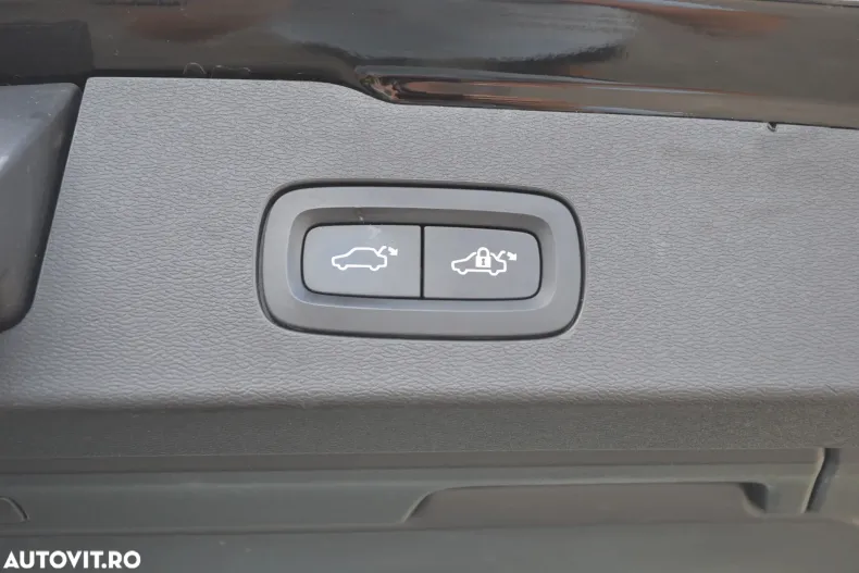 Volvo V60 din 2021 cu 139.178 km - oferta VOL131618 - foto 27