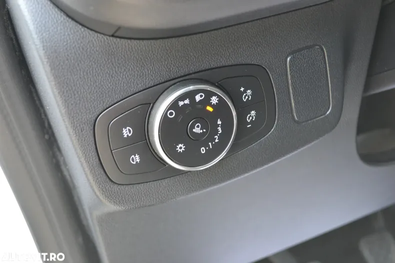 Ford Puma din 2022 cu 124.169 km - oferta FOR131621 - foto 8