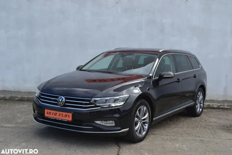 Volkswagen Passat din 2022 cu 128.743 km - oferta VOL131622 - foto 1