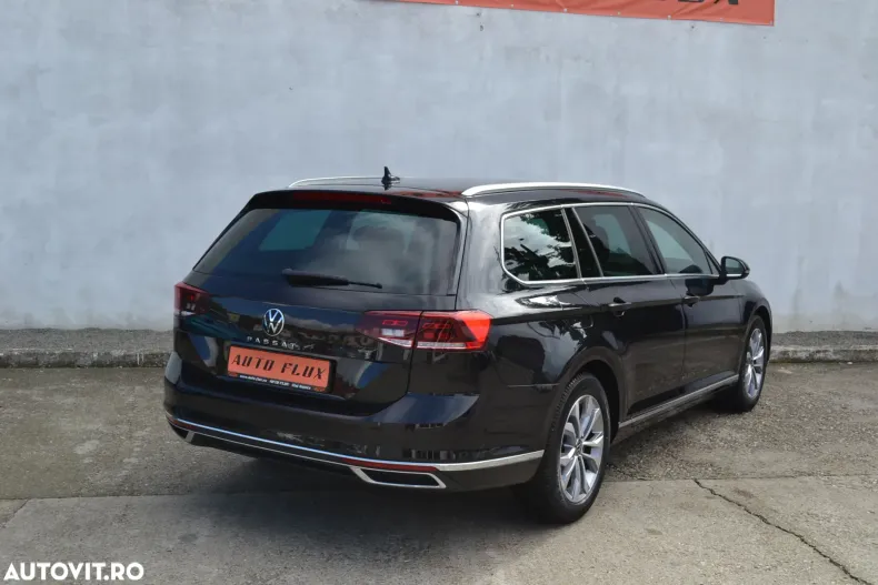 Volkswagen Passat din 2022 cu 128.743 km - oferta VOL131622 - foto 6