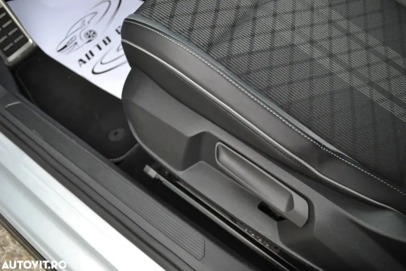 Volkswagen Golf din 2022 cu 131.413 km - oferta VOL131623 - foto 8