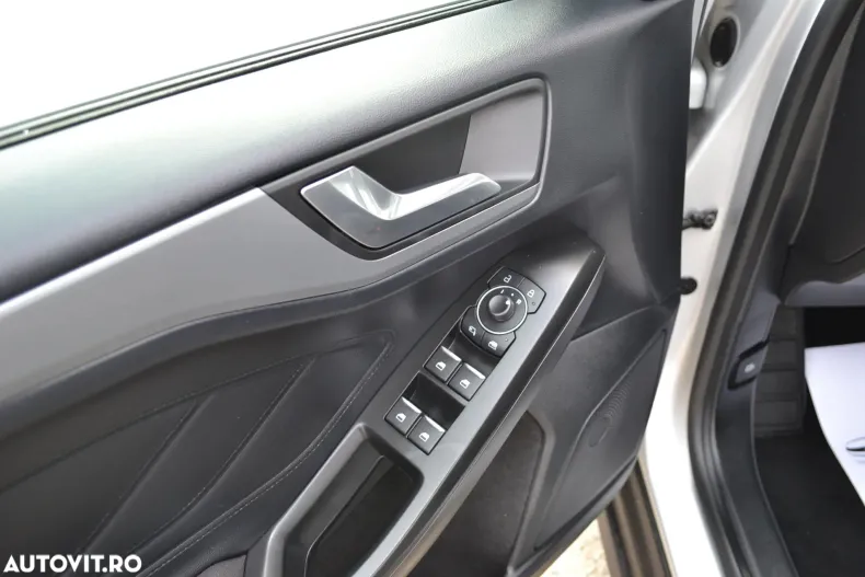 Ford Focus din 2022 cu 128.073 km - oferta FOR131628 - foto 7