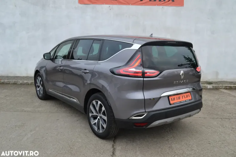 Renault Espace din 2019 cu 151.206 km - oferta REN131629 - foto 4