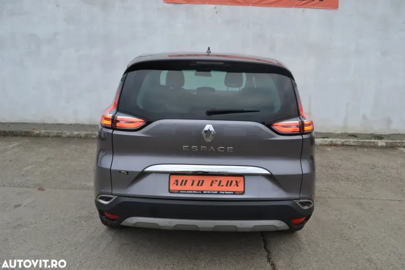 Renault Espace din 2019 cu 151.206 km - oferta REN131629 - foto 5