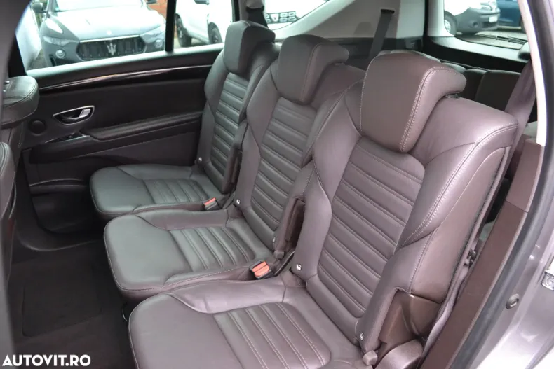 Renault Espace din 2019 cu 151.206 km - oferta REN131629 - foto 12