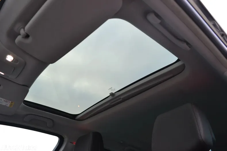 Renault Espace din 2019 cu 151.206 km - oferta REN131629 - foto 32