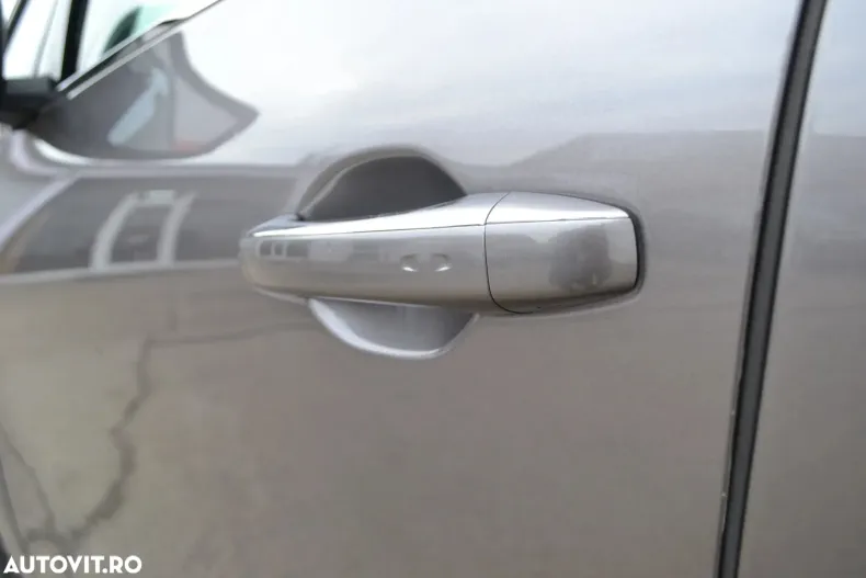 Renault Espace din 2019 cu 151.206 km - oferta REN131629 - foto 33