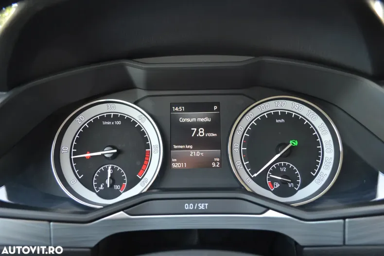 Skoda Superb din 2019 cu 97.400 km - oferta SKO131630 - foto 17