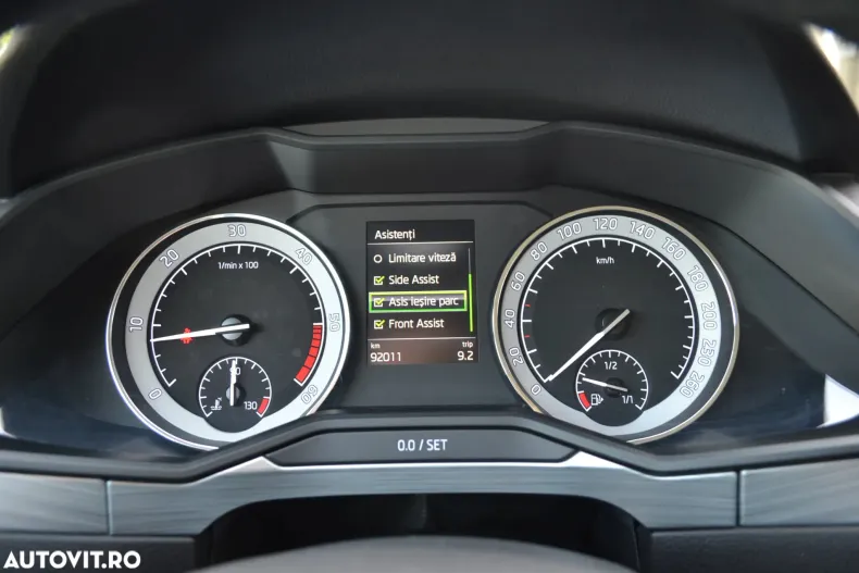 Skoda Superb din 2019 cu 97.400 km - oferta SKO131630 - foto 19