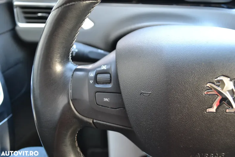 Peugeot 2008 din 2019 cu 92.280 km - oferta PEU131631 - foto 15
