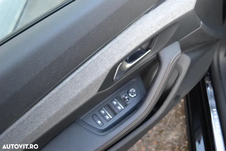 Peugeot 508 din 2019 cu 138.970 km - oferta PEU131633 - foto 8