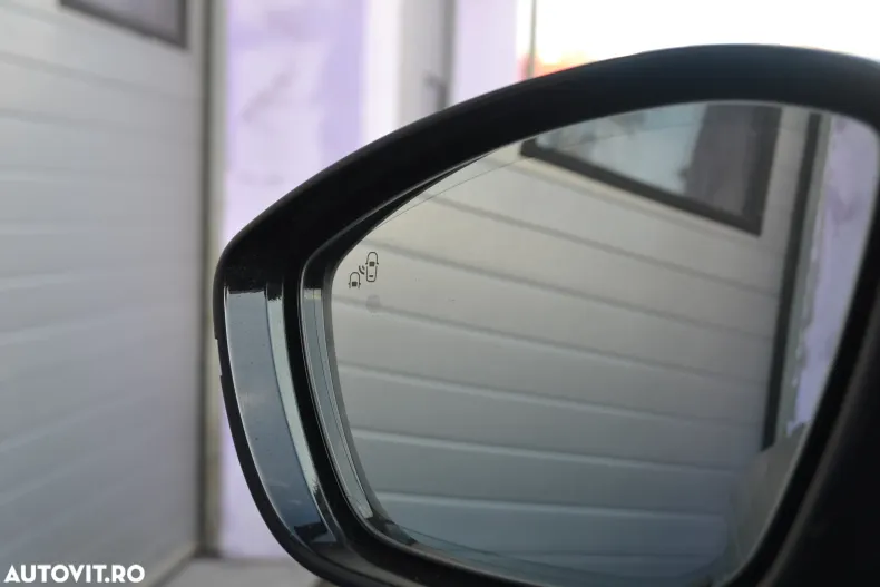 Peugeot 508 din 2019 cu 138.970 km - oferta PEU131633 - foto 35