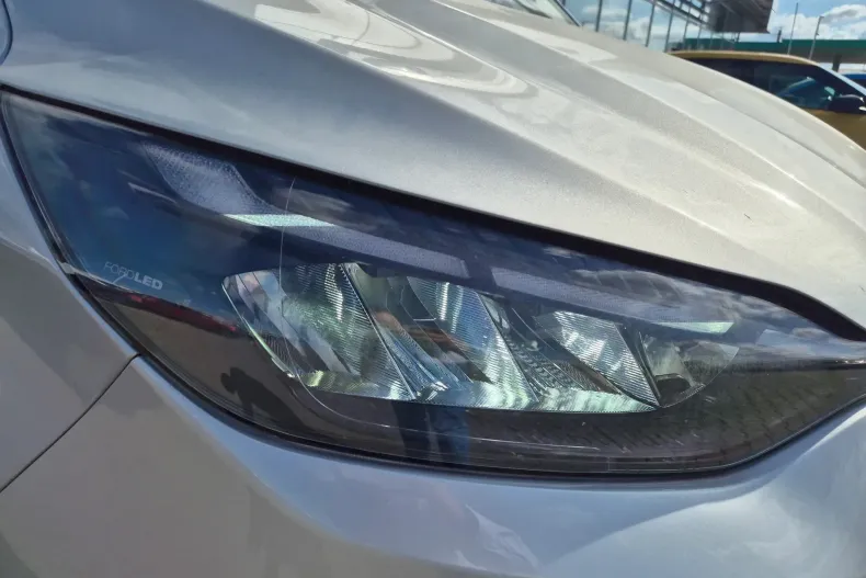 Ford Transit Custom din 2025 cu 1 km - oferta FOR131634 - foto 9