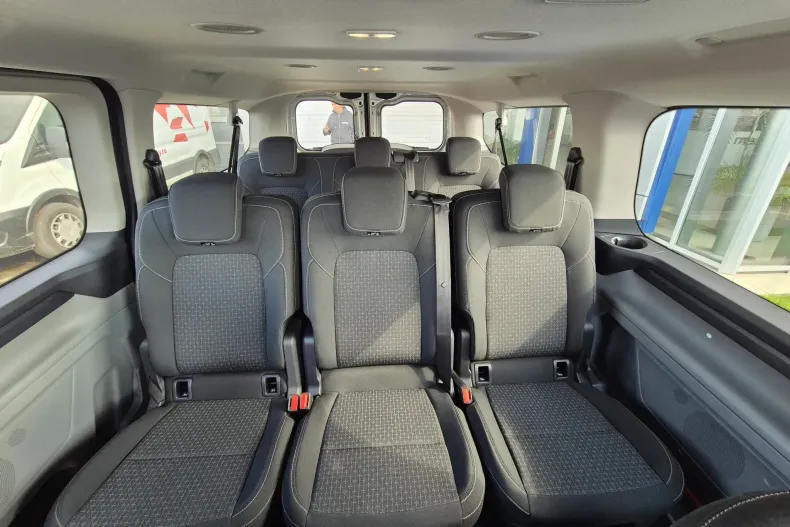 Ford Transit Custom din 2025 cu 1 km - oferta FOR131634 - foto 12