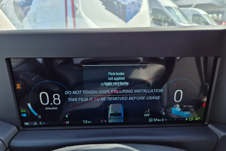 Ford Transit Custom din 2025 cu 1 km - oferta FOR131634 - foto 24